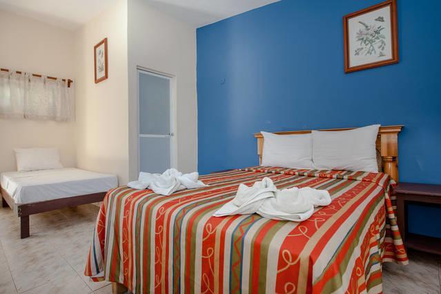 Hotel La Alegria Playa del Carmen Zewnętrze zdjęcie